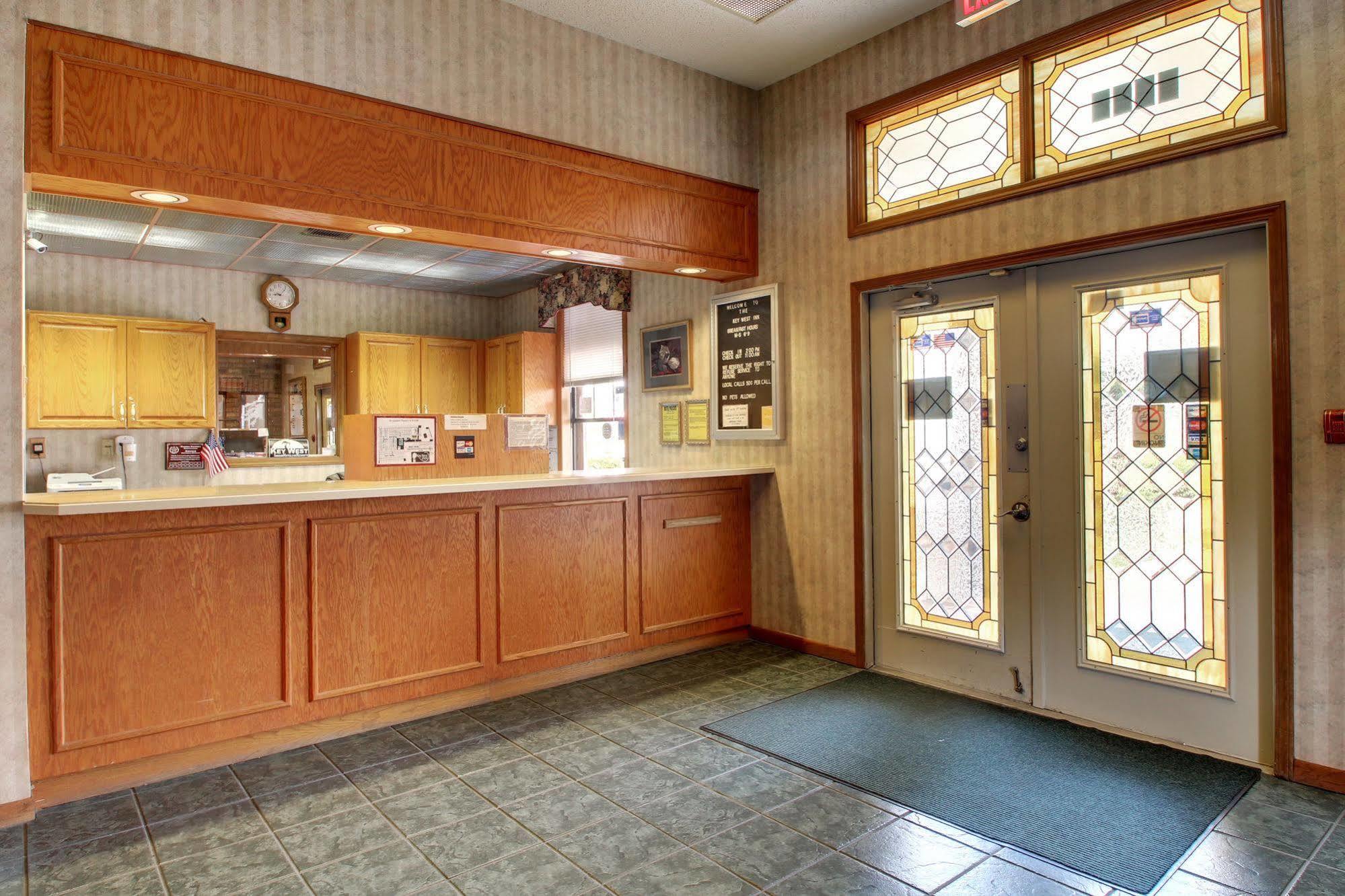 Hotel Del Sol - Pensacola Ferry Pass Dış mekan fotoğraf